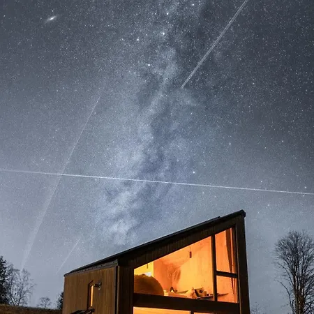 Neugrad - Hochwertige Ferienhaeuser Im Nationalpark Eifel بيت للعطل
