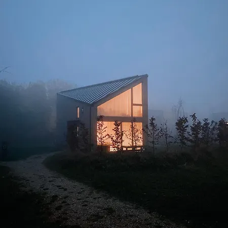 Neugrad - Hochwertige Ferienhaeuser Im Nationalpark Eifel Schleiden