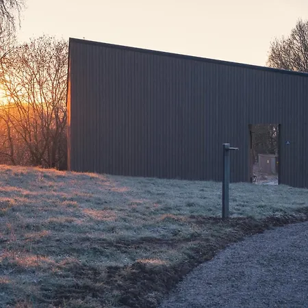 Neugrad - Hochwertige Ferienhaeuser Im Nationalpark Eifel * شليدن